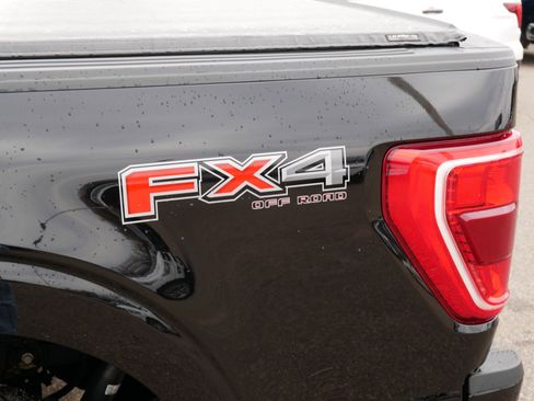 Certified 2022 Ford F150 XLT w/ Equipment Group 302A High image 18