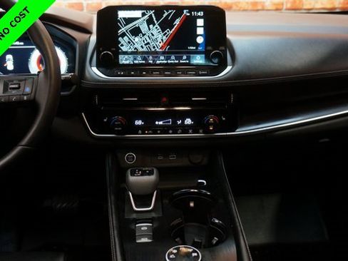 Certified 2023 Nissan Rogue Platinum image 36