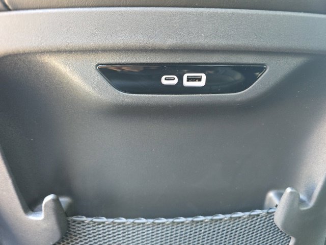 New 2027 Chrysler Pacifica Select AWD/4WD image 25