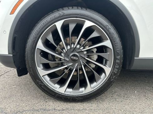 Used 2020 Lincoln Aviator Reserve w/ Equipment Group 202A image 39