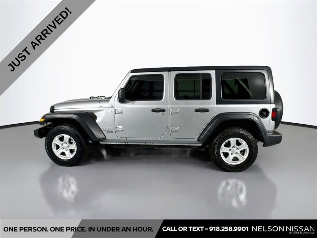 Used 2018 Jeep Wrangler Unlimited Sport S AWD/4WD image 8