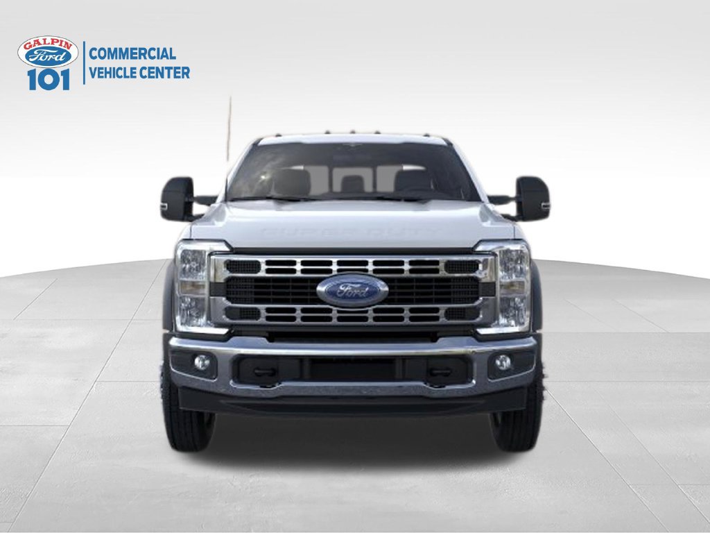 New 2025 Ford F550 2WD SuperCab Super Duty image 6