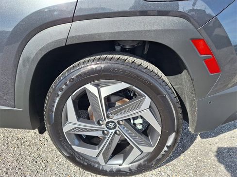 Used 2024 Hyundai Tucson Limited image 25