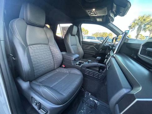 Used 2025 Toyota 4Runner TRD Off-Road Premium image 27