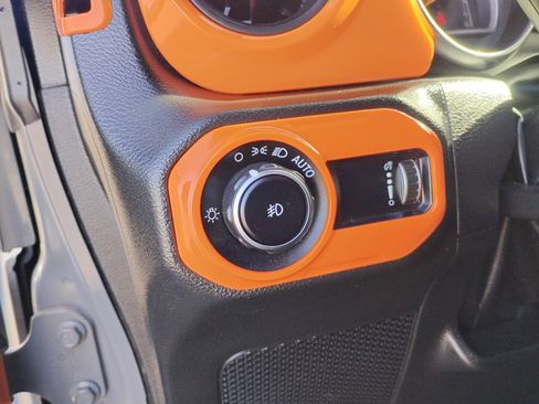 Used 2023 Jeep Wrangler Willys image 24