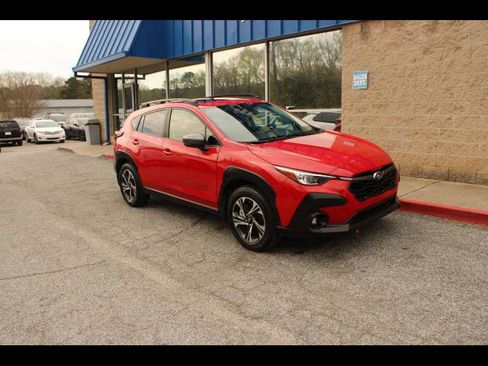 Used 2024 Subaru Crosstrek 2.0i Premium image 1