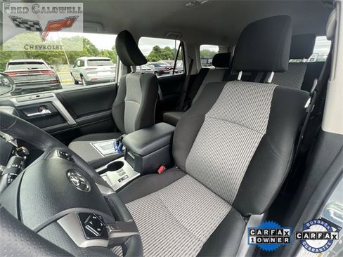 Used 2024 Toyota 4Runner SR5 image 18