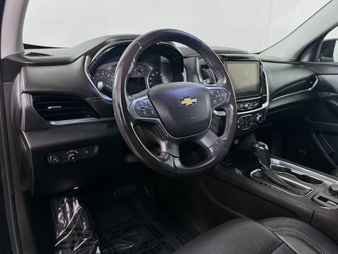 Used 2019 Chevrolet Traverse Premier w/ Redline Edition AWD/4WD image 9