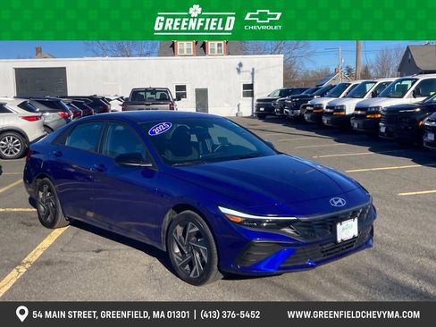 Used 2025 Hyundai Elantra Sport w/ Cargo Package image 1