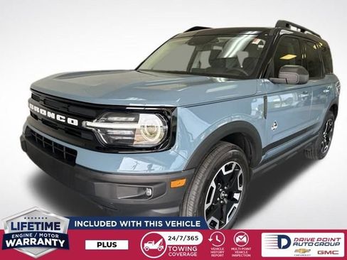 Used 2022 Ford Bronco Sport Outer Banks w/ Tech Package AWD/4WD image 4