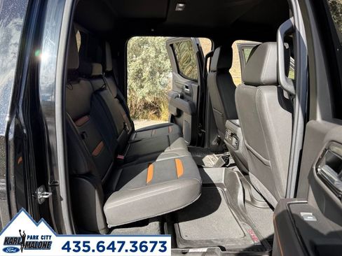 Used 2022 GMC Sierra 1500 AT4 w/ Technology Package AWD/4WD image 30