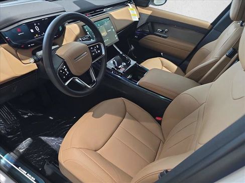 New 2026 Land Rover Range Rover Sport SE AWD/4WD image 16