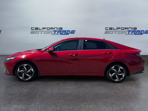 Used 2022 Hyundai Elantra Limited FWD image 8