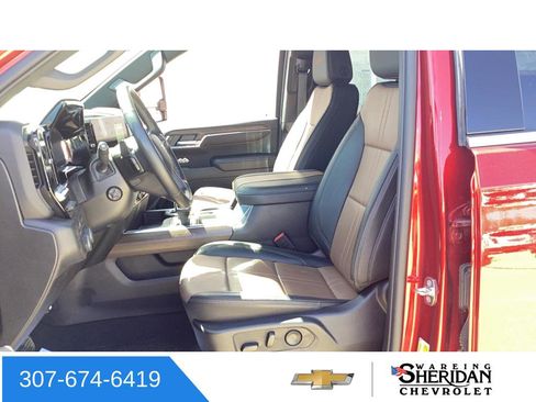 Used 2024 Chevrolet Silverado 1500 High Country w/ Technology Package AWD/4WD image 28