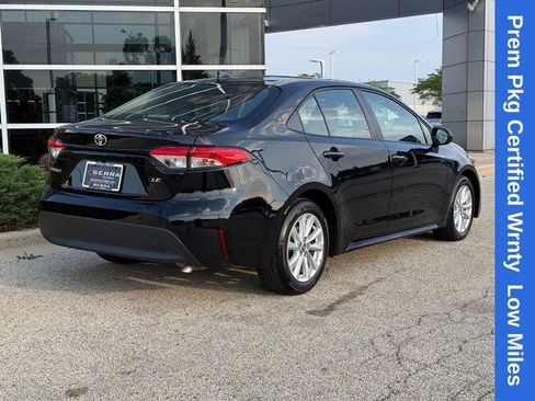 Used 2025 Toyota Corolla LE w/ LE Premium Package FWD image 3