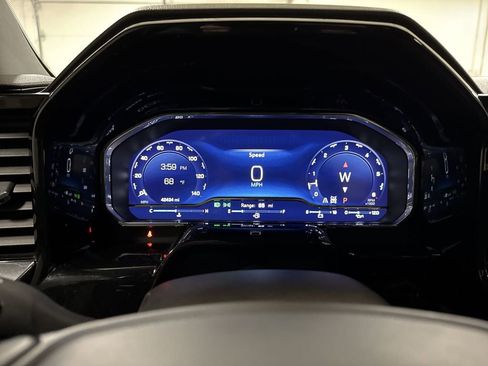 Used 2022 Chevrolet Silverado 1500 LT Trail Boss w/ Protection Package image 11