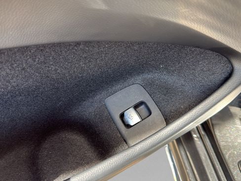 Certified 2025 Mercedes-Benz E 350 Sedan image 13