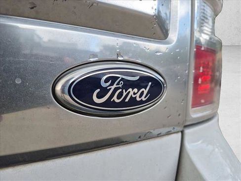 Used 2016 Ford Flex Limited FWD image 15