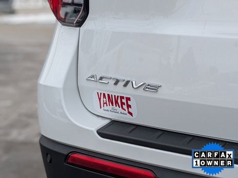 Certified 2025 Ford Explorer Active image 13