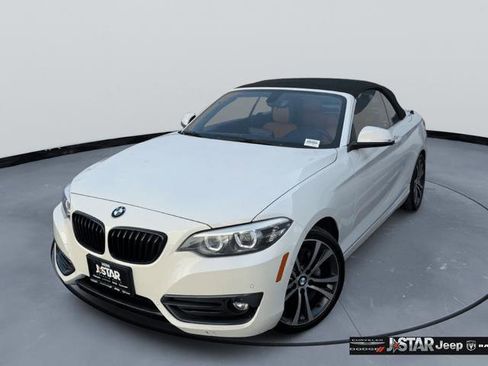 Used 2018 BMW 230i Convertible RWD image 1