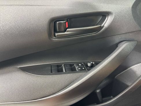 Used 2025 Toyota Corolla LE FWD image 16