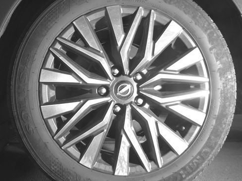 Used 2025 Nissan Altima 2.5 SV image 14