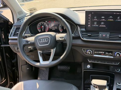 Used 2023 Audi Q5 2.0T Premium Plus w/ Premium Plus Package AWD/4WD image 24
