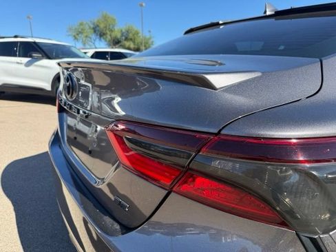 Used 2022 Toyota Camry SE w/ Carpet Mat Package (TMS) FWD image 6