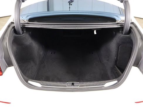 Used 2022 Mercedes-Benz S 500 4MATIC w/ AMG Line Package image 24