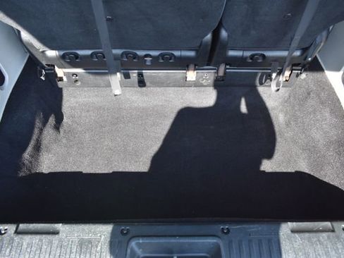 Used 2012 Dodge Grand Caravan American Value Package FWD image 30