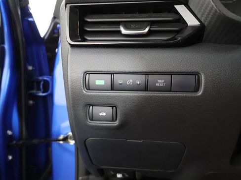 Used 2024 Nissan Sentra SV w/ All-Weather Package FWD image 35
