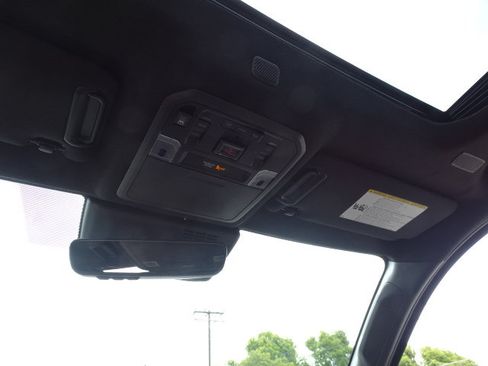 New 2026 Toyota 4Runner Limited AWD/4WD image 27