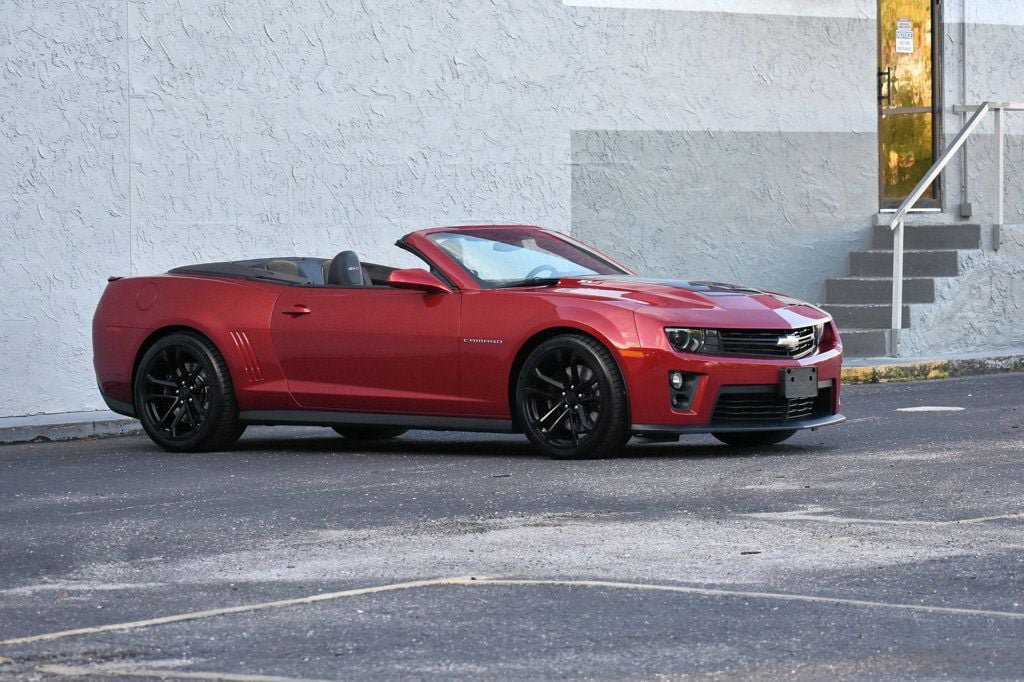 Used 2013 Chevrolet Camaro ZL1 RWD image 34