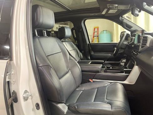 Used 2023 Toyota Tundra Platinum AWD/4WD image 24