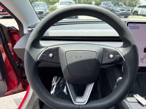 Used 2025 Tesla Model 3 Long Range RWD image 40