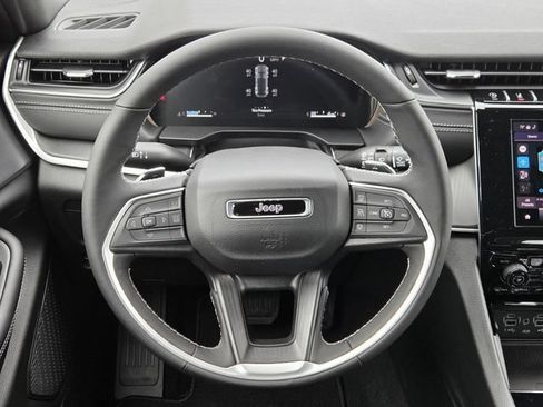 New 2026 Jeep Grand Cherokee Laredo X RWD image 20