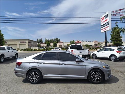 Used 2021 Volkswagen Jetta S FWD image 4