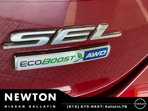 Used 2019 Ford Edge SEL w/ Equipment Group 201A AWD/4WD image 7