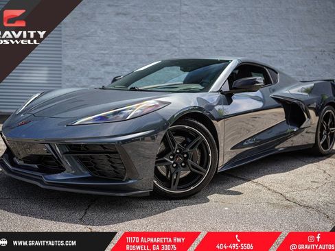 Used 2021 Chevrolet Corvette Stingray Premium Cpe w/ Z51 Performance Package RWD image 1