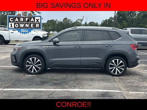 Certified 2023 Volkswagen Taos SE FWD image 8
