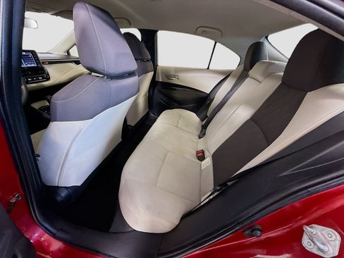 Used 2020 Toyota Corolla LE image 24