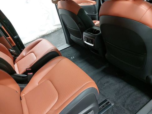 New 2026 Kia Carnival SX Prestige image 11