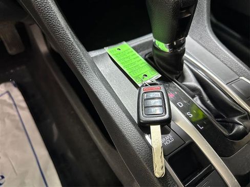 Used 2019 Honda Civic LX image 25