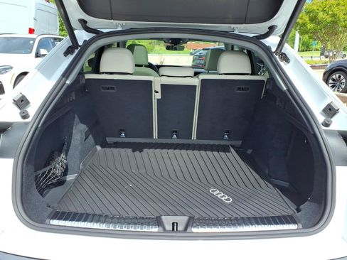 New 2025 Audi Q5 Premium Plus AWD/4WD image 8