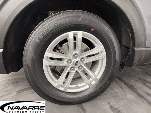 Used 2021 Ford Explorer XLT image 10