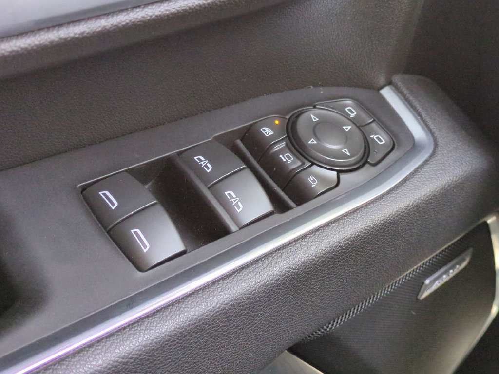Used 2025 GMC Sierra 2500 SLT w/ SLT Premium Package AWD/4WD image 29
