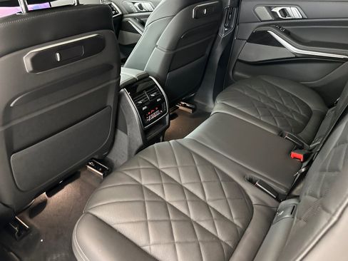 New 2026 BMW X7 xDrive40i w/ M Sport Package image 21