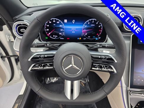 Used 2025 Mercedes-Benz CLE 300 4MATIC Cabriolet image 17