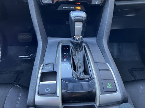 Used 2020 Honda Civic EX image 17