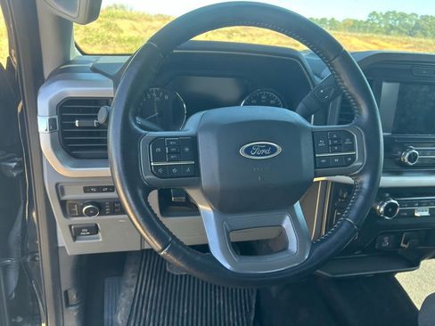 Used 2022 Ford F150 XLT w/ Equipment Group 301A Mid image 5